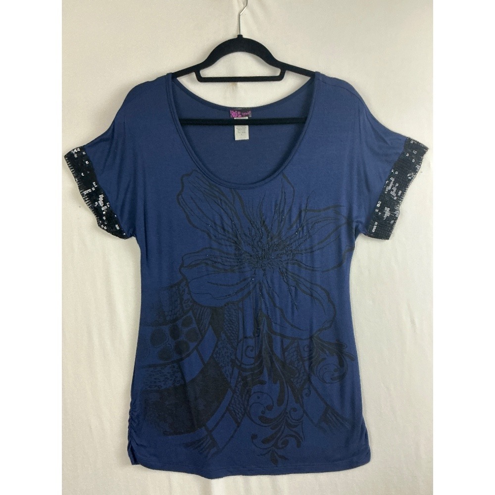 Agenda Top Women's Large Sequin Sleeve Floral Print Casual Tee Shirt